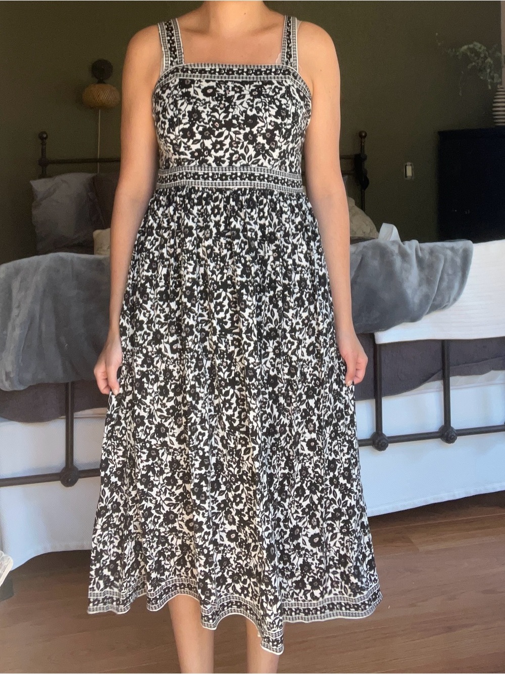 Max Studio Floral Sleeveless Tie Strap Smocked Maxi Dress Size Small 
 Sundress